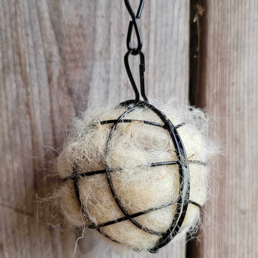 Wool Nesting Vessel - Black Ball